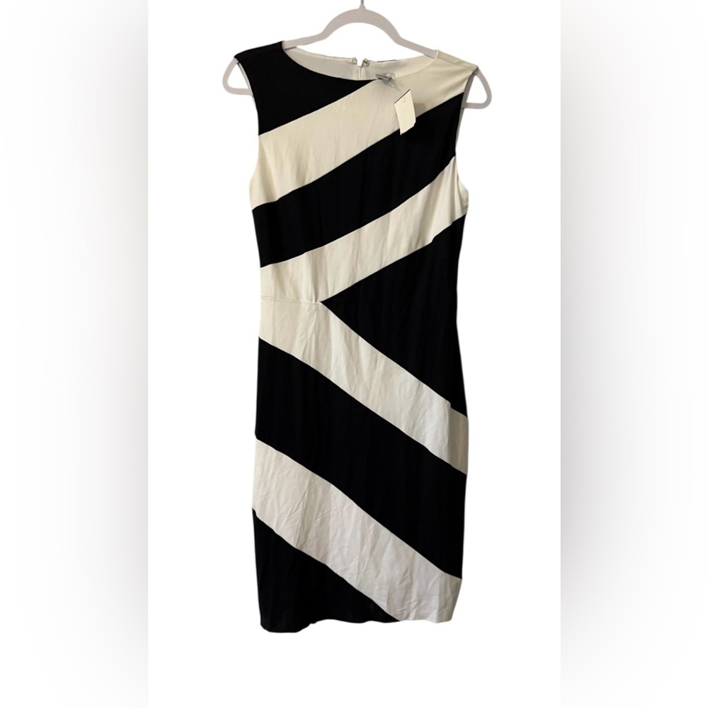 NWT Cache women’s 8 sleeveless zip up fitted black and white geometric dress